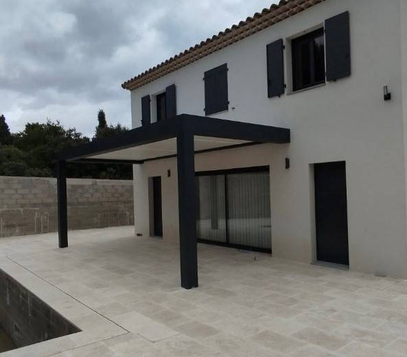 Installation de pergola à Salon-de-Provence